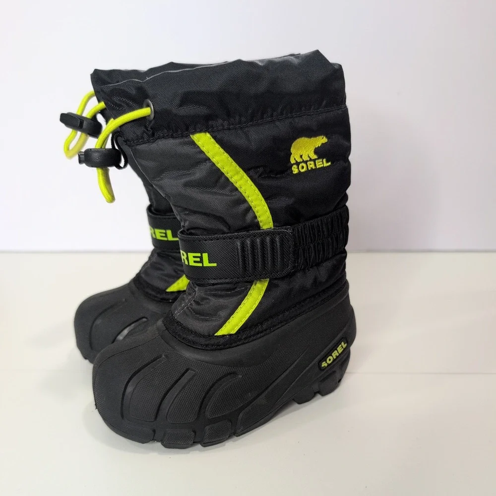 Sorel Snow Commander Kids Winter Boots Black Neon Green NV1885-012 Size 7